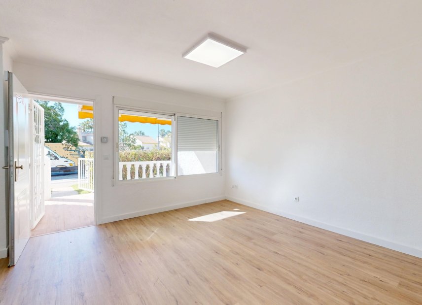 Gensalg - Rækkehus -
Orihuela Costa - Villamartín