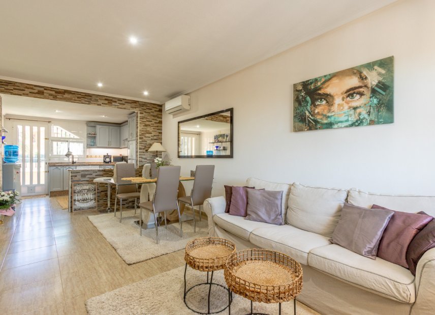 Gensalg - Rækkehus -
Orihuela Costa - Villamartín