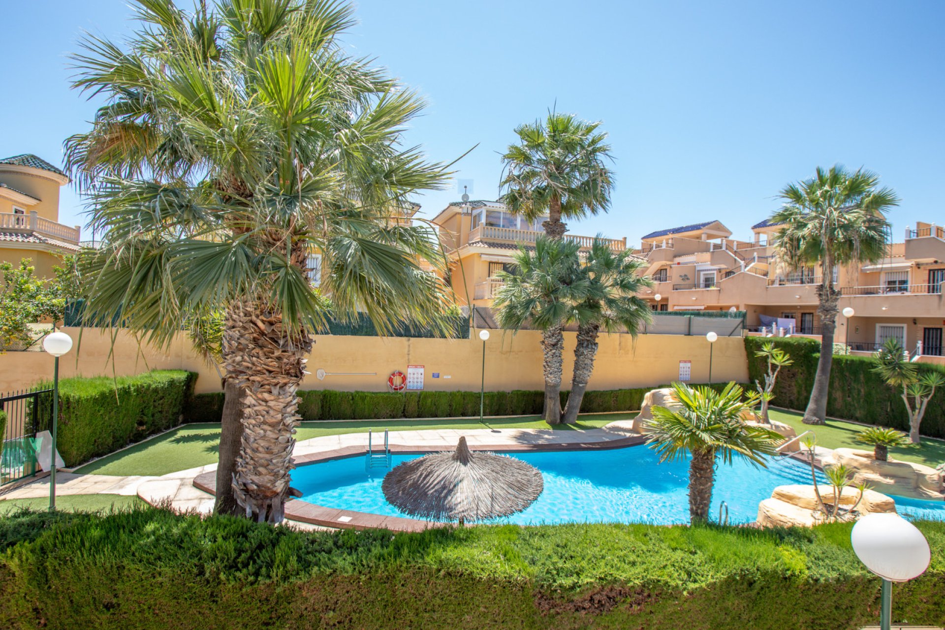 Gensalg - Rækkehus -
Orihuela Costa - Villamartín