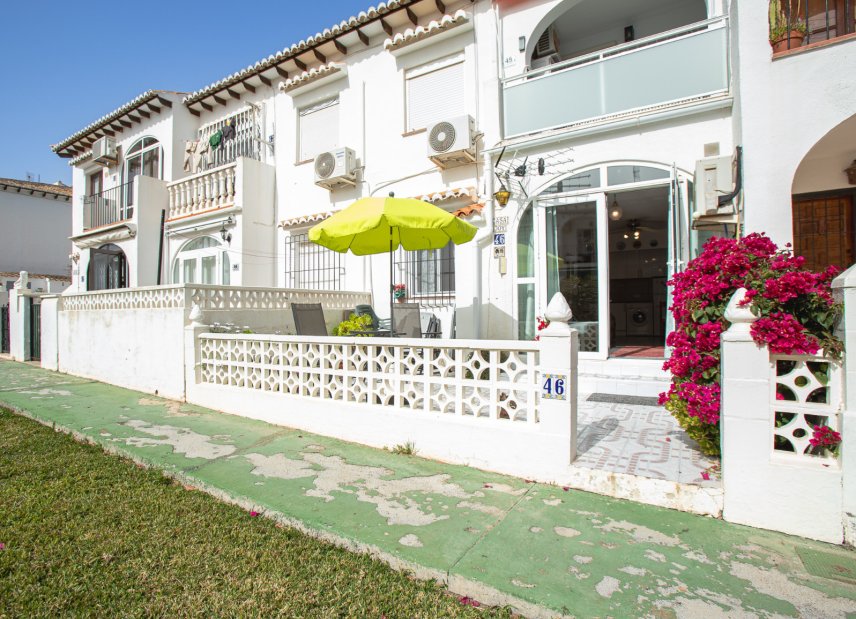 Gensalg - Rækkehus -
Torrevieja - Lago Jardin