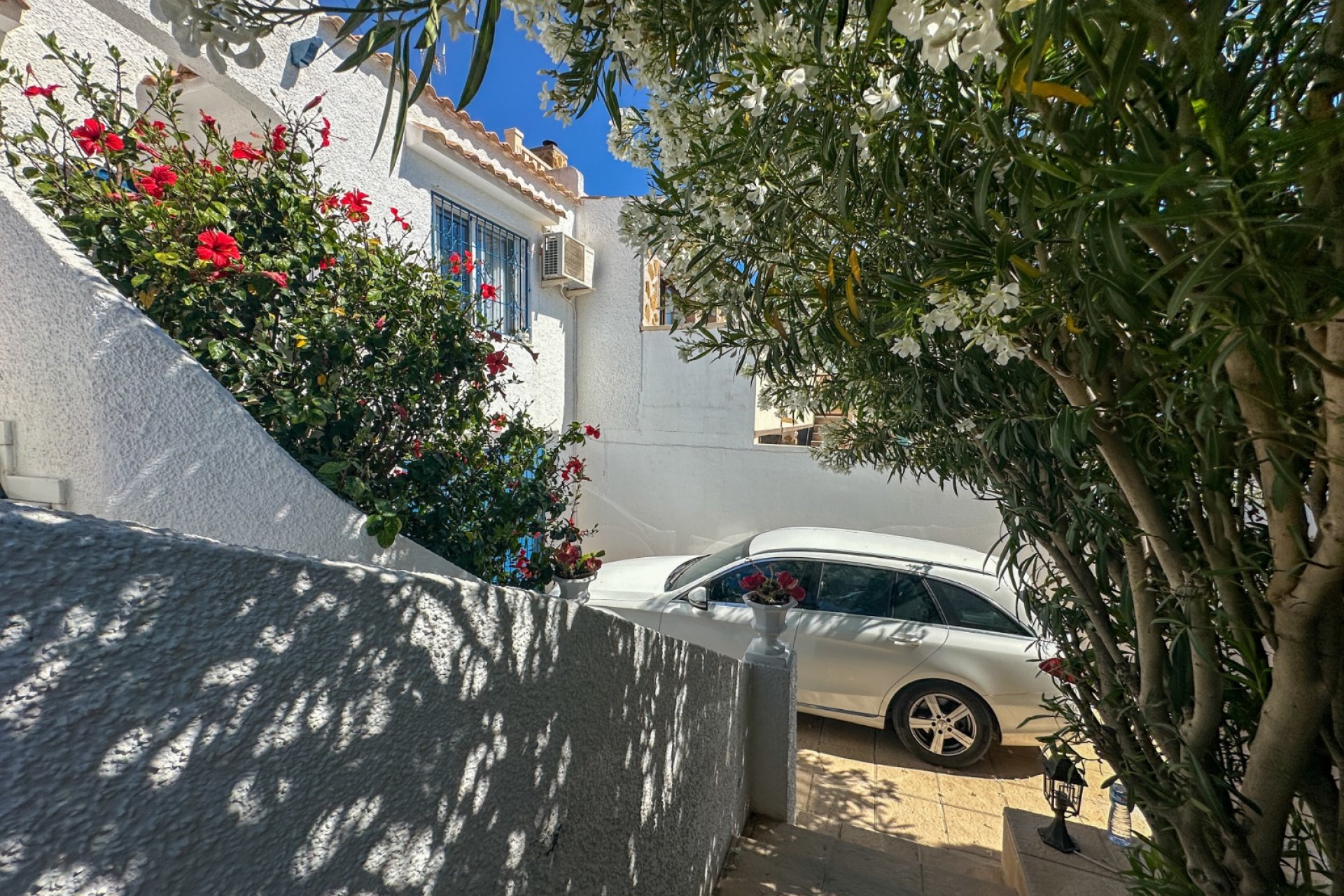 Gensalg - Rækkehus -
Torrevieja - Los Balcones