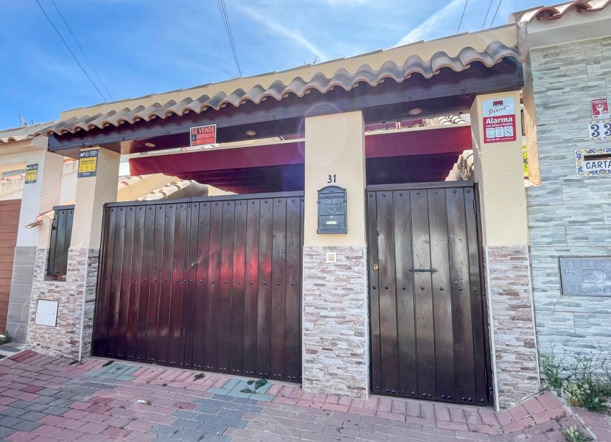 Gensalg - Rækkehus -
Torrevieja - Los Balcones