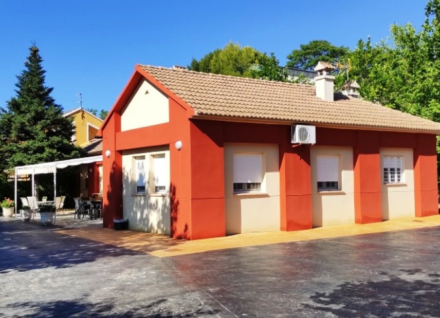 Gensalg - Villa -
Alcoy