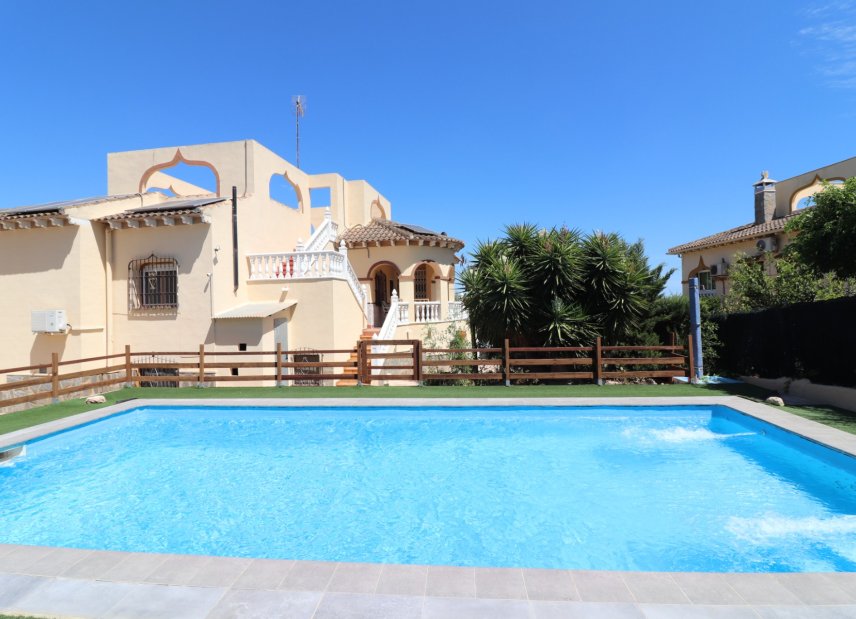 Gensalg - Villa -
Algorfa - Lomas de La Juliana