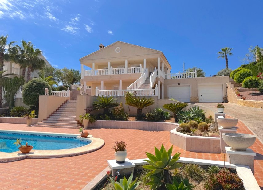 Gensalg - Villa -
Algorfa - Lomas de La Juliana