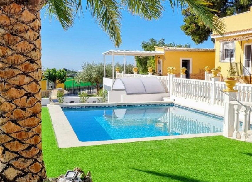Gensalg - Villa -
Alicante - Moralet - Cañada del Fenollar