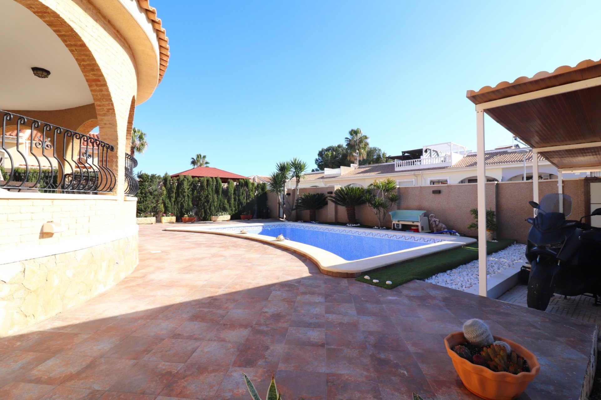 Gensalg - Villa -
Benijofar - Monte Azul