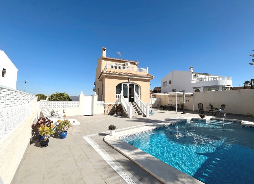 Gensalg - Villa -
Benijofar - Monte Azul
