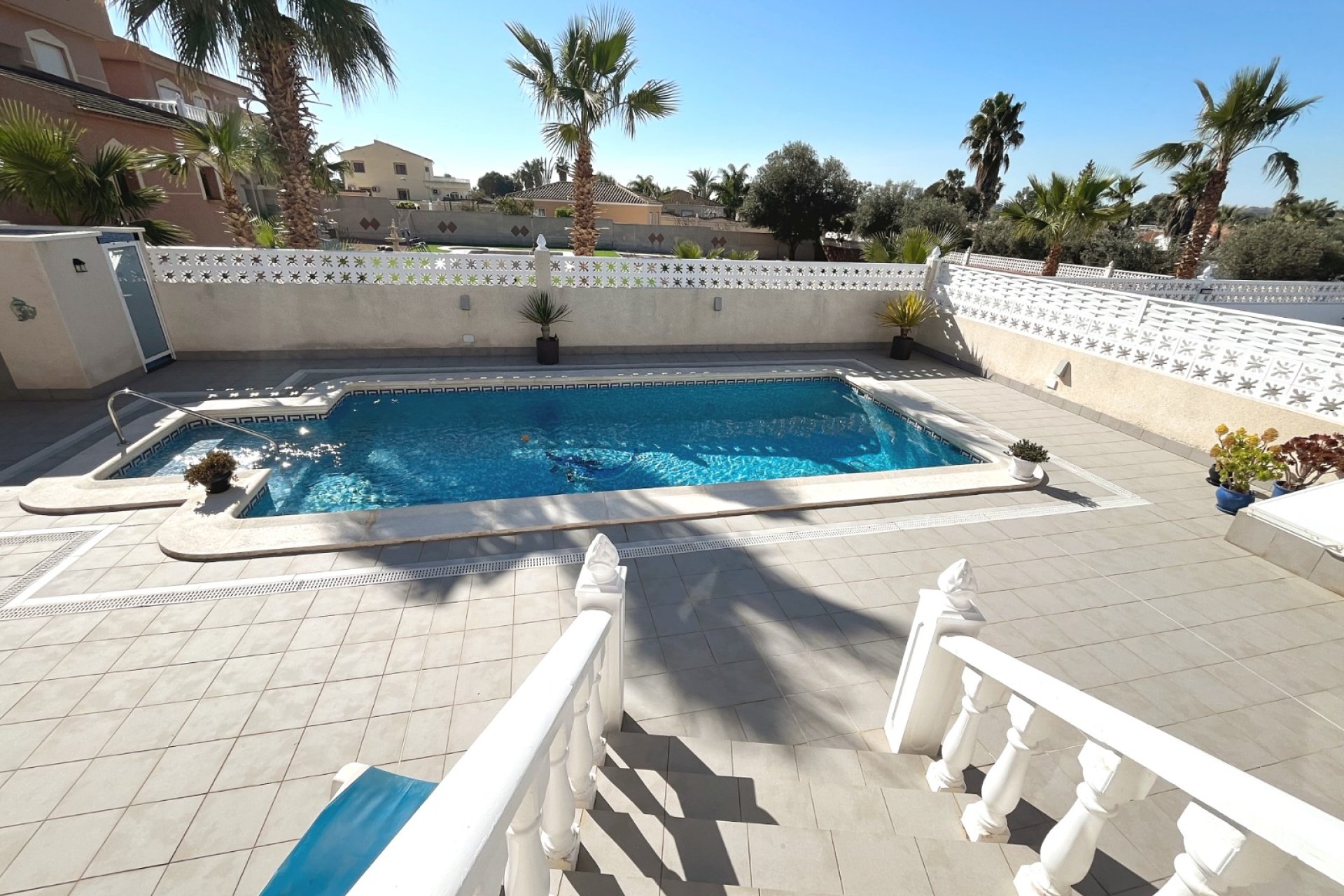 Gensalg - Villa -
Benijofar - Monte Azul