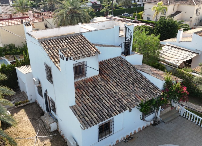 Gensalg - Villa -
Cabo Roig