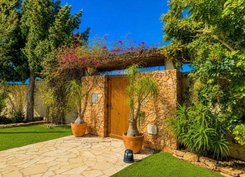 Gensalg - Villa -
Campoamor - Dehesa de campoamor