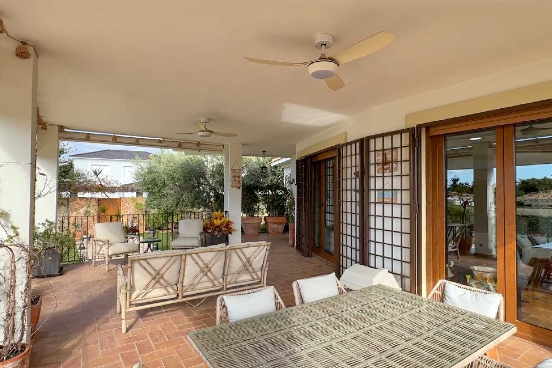 Gensalg - Villa -
Campoamor - Dehesa de campoamor
