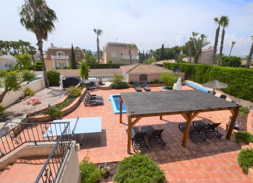 Gensalg - Villa -
Ciudad Quesada - Pueblo Bravo