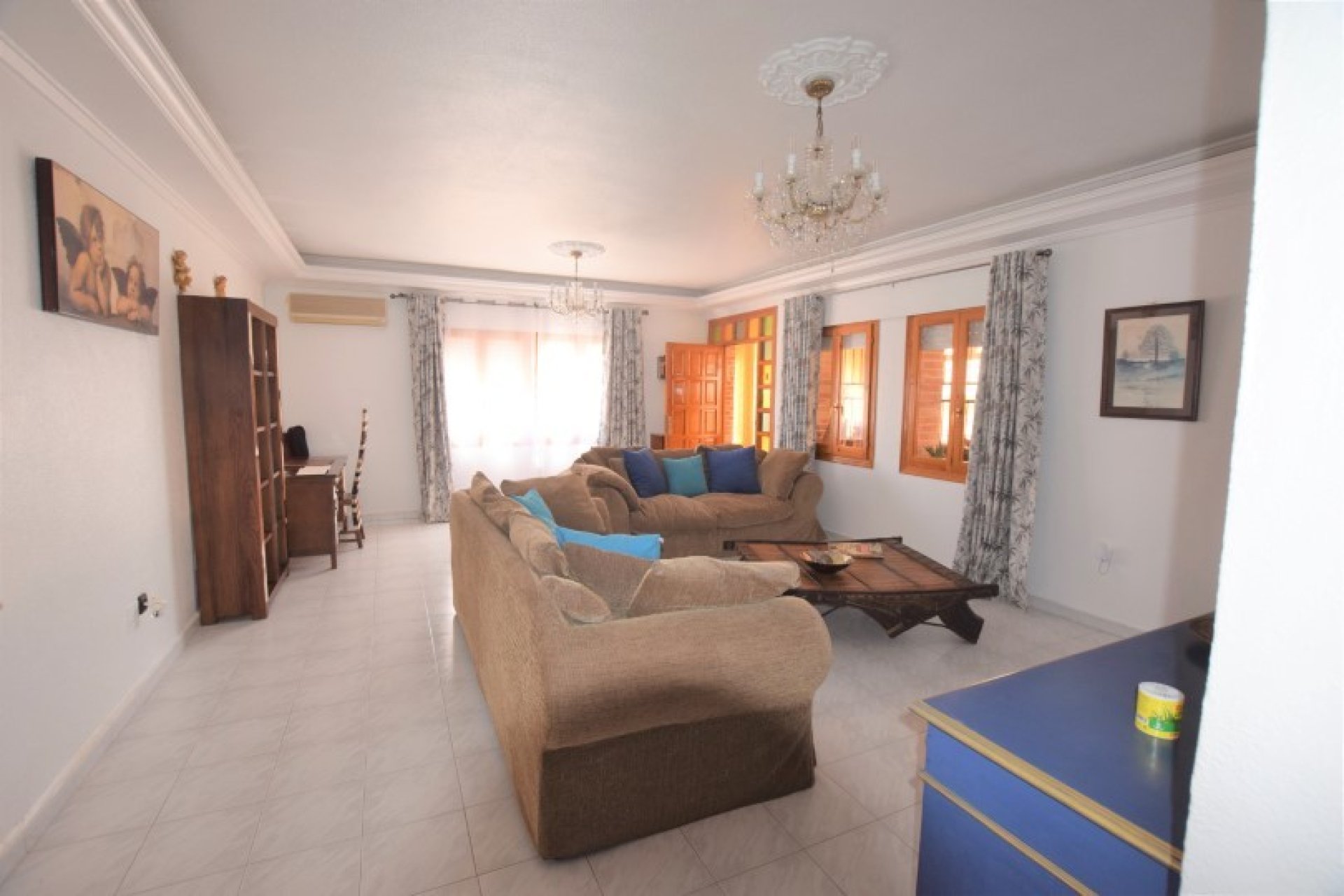 Gensalg - Villa -
Ciudad Quesada - Pueblo Bravo