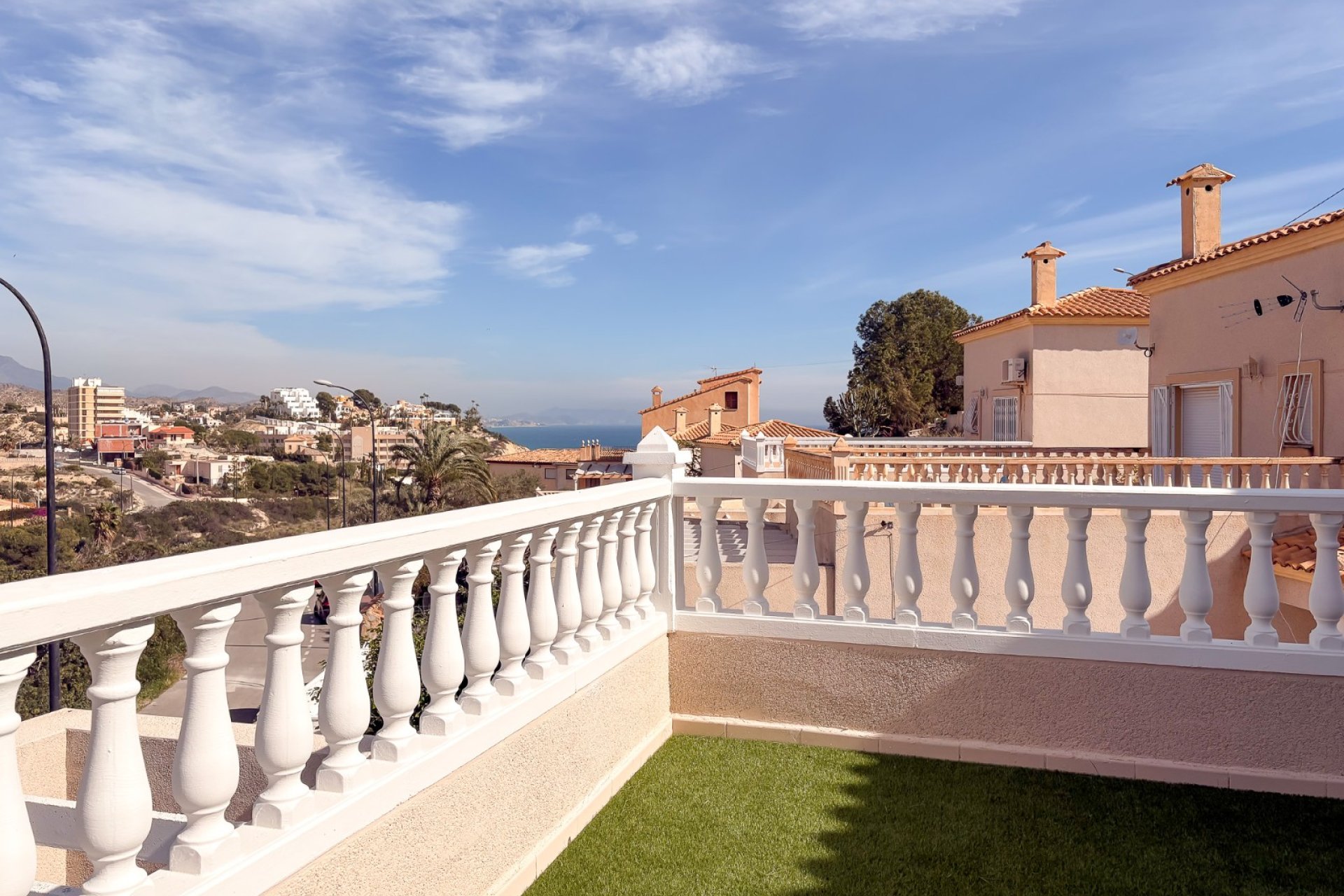 Gensalg - Villa -
El Campello - Pueblo Acantilado - Venta Lanuza
