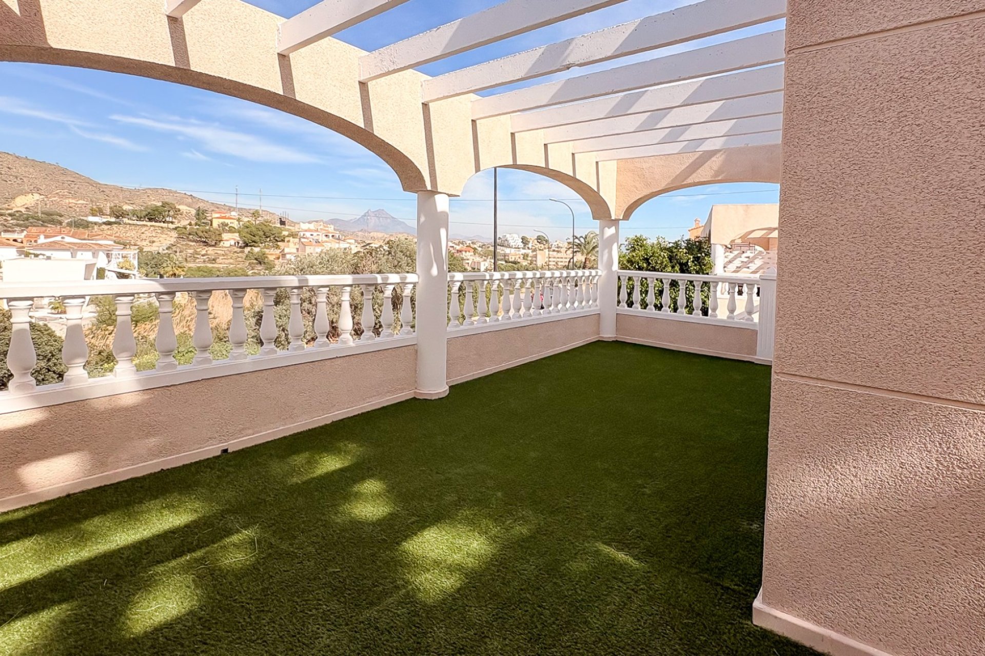 Gensalg - Villa -
El Campello - Pueblo Acantilado - Venta Lanuza