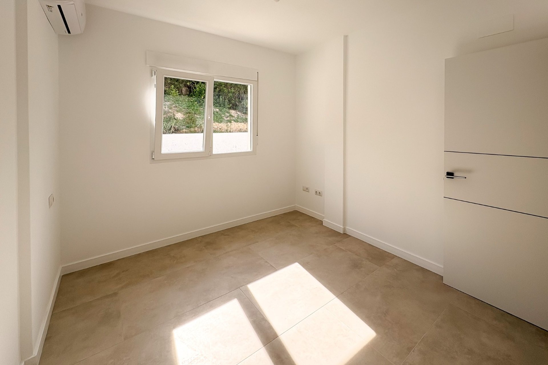 Gensalg - Villa -
El Campello - Pueblo Acantilado - Venta Lanuza