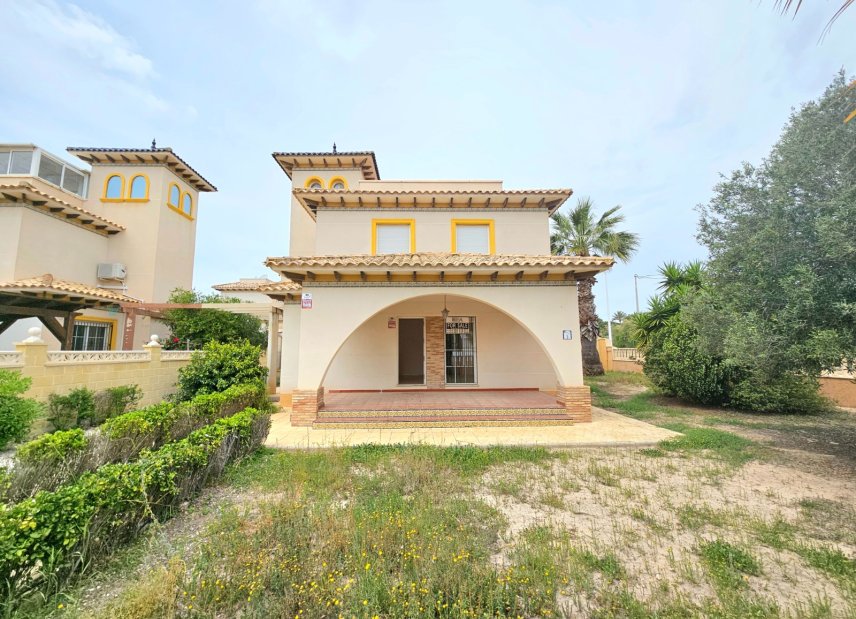Gensalg - Villa -
Elche - La Marina