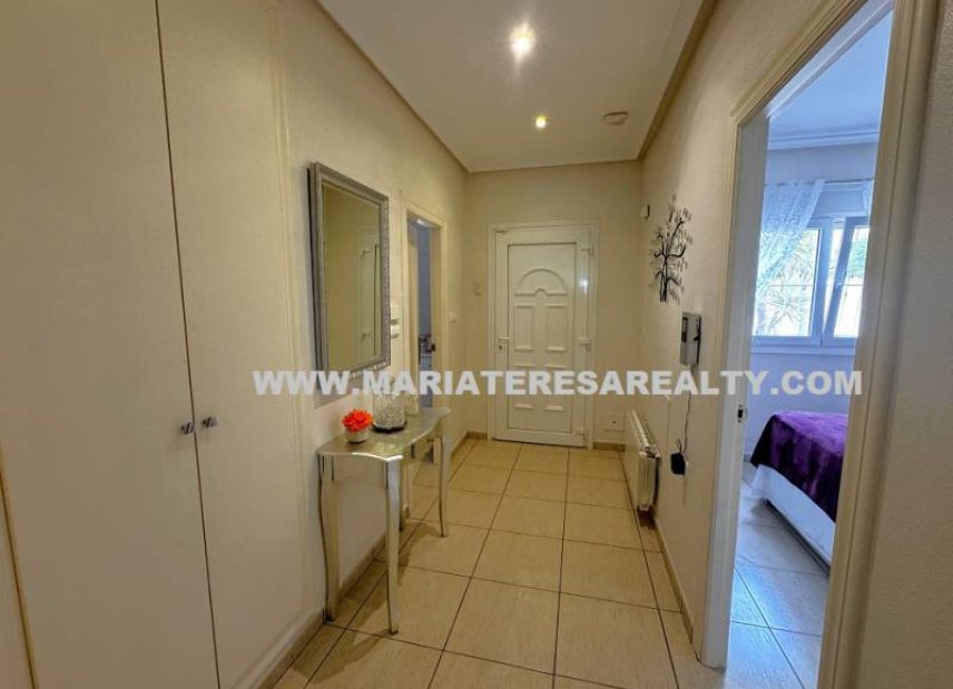 Gensalg - Villa -
Lo Santiago - Gea y Trujols