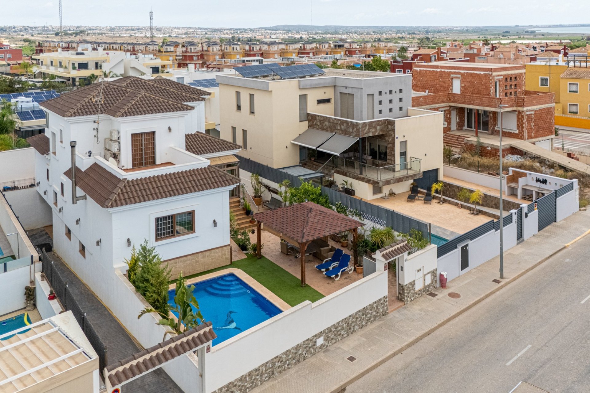 Gensalg - Villa -
Los Montesinos - La Herrada