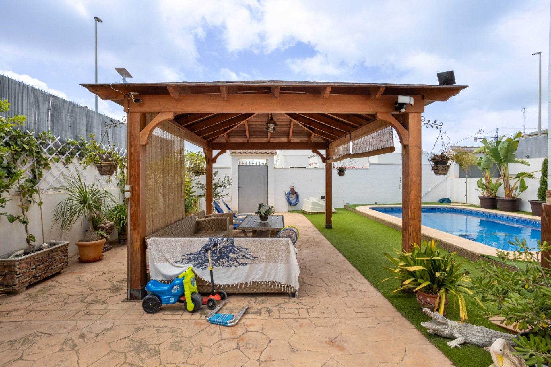 Gensalg - Villa -
Los Montesinos - La Herrada