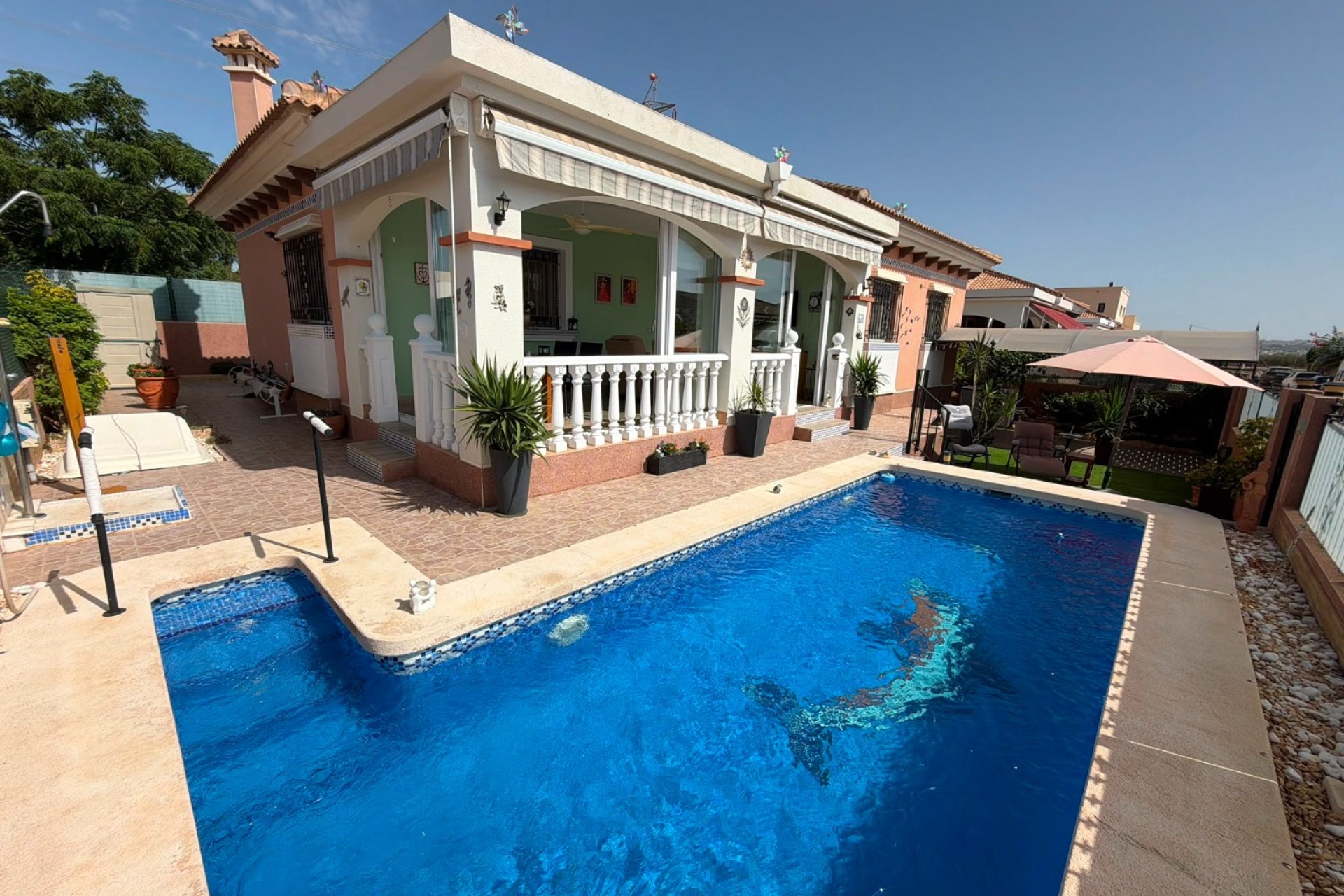 Gensalg - Villa -
Los Montesinos - La Herrada