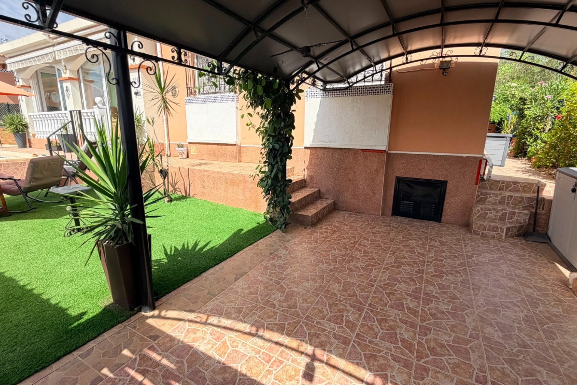 Gensalg - Villa -
Los Montesinos - La Herrada