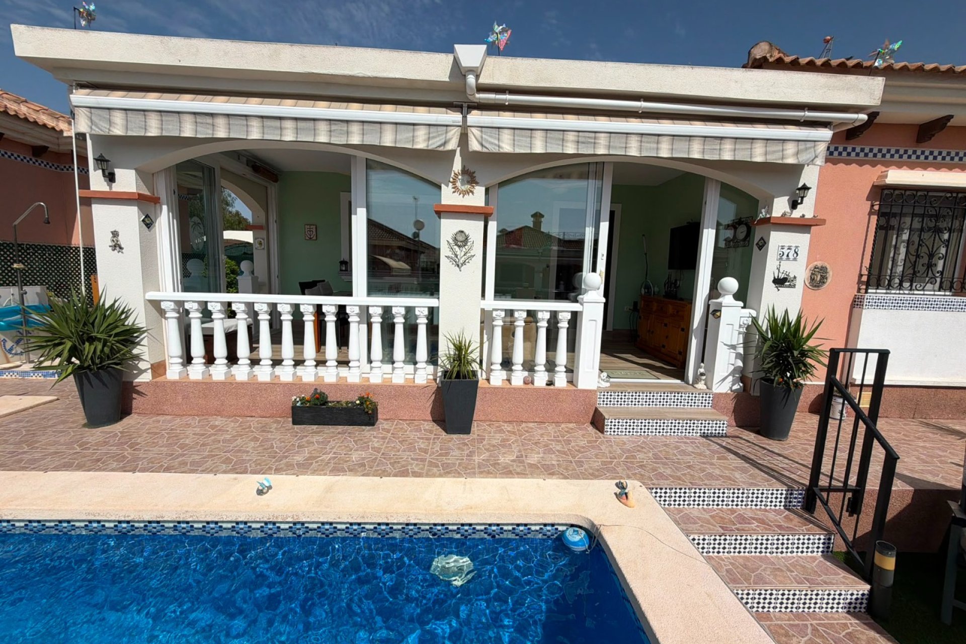 Gensalg - Villa -
Los Montesinos - La Herrada