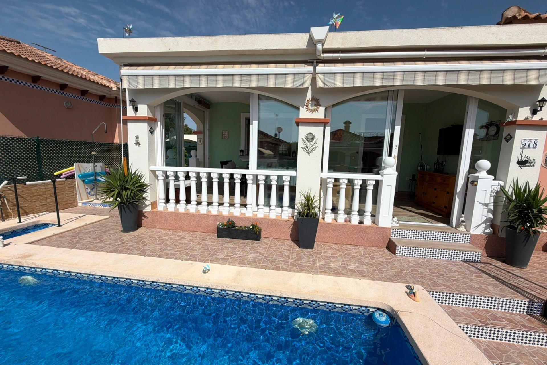 Gensalg - Villa -
Los Montesinos - La Herrada