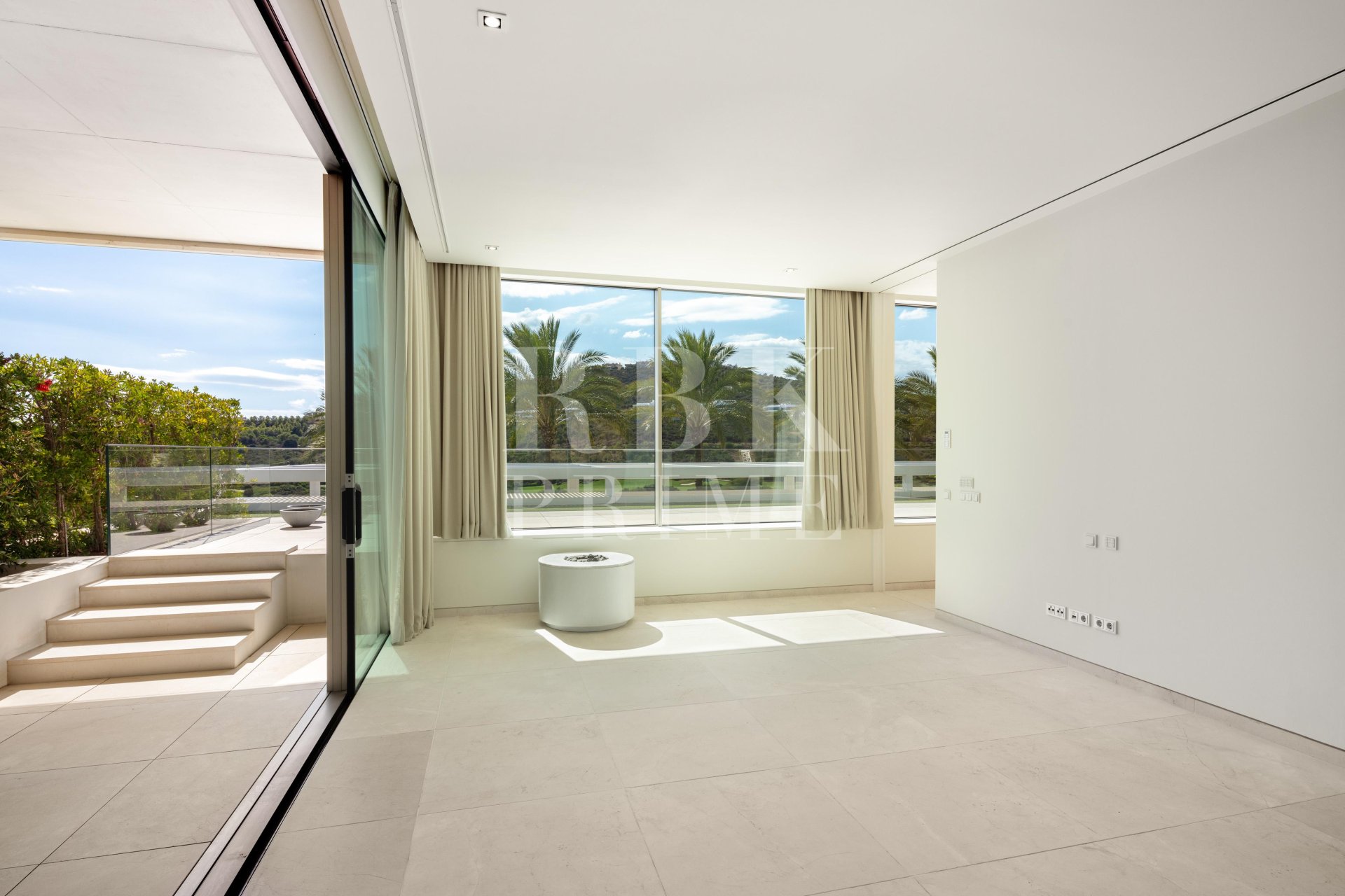 Gensalg - Villa -
Malaga - Casares