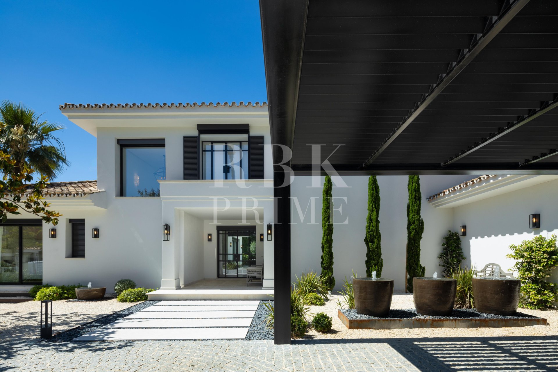Gensalg - Villa -
Malaga - Nueva Andalucía