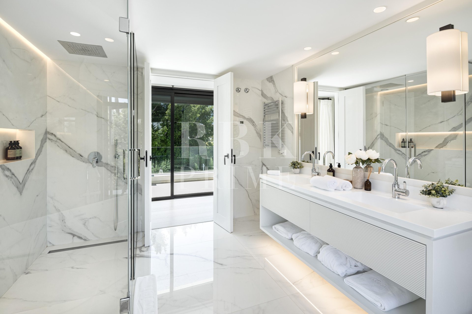 Gensalg - Villa -
Malaga - Nueva Andalucía