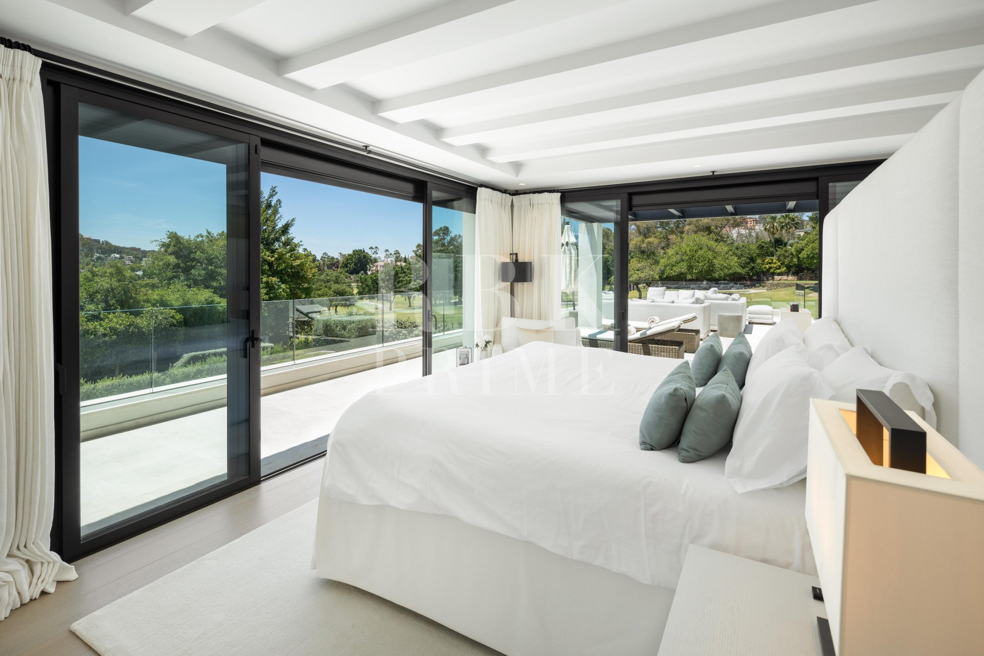 Gensalg - Villa -
Malaga - Nueva Andalucía