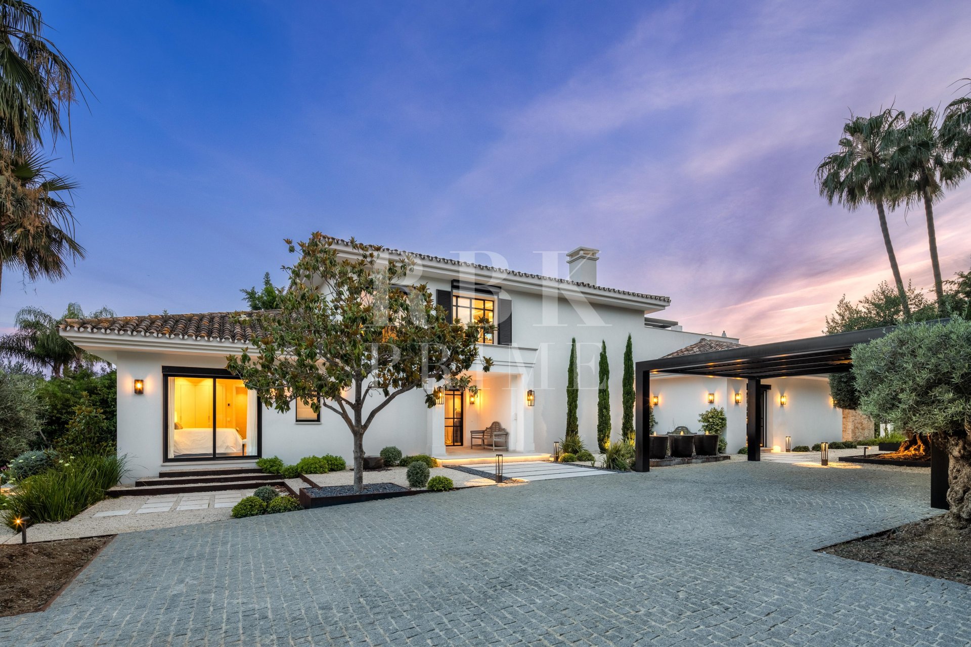 Gensalg - Villa -
Malaga - Nueva Andalucía