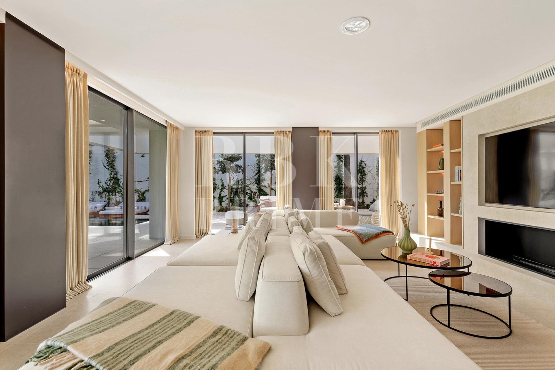 Gensalg - Villa -
Malaga - Nueva Andalucía