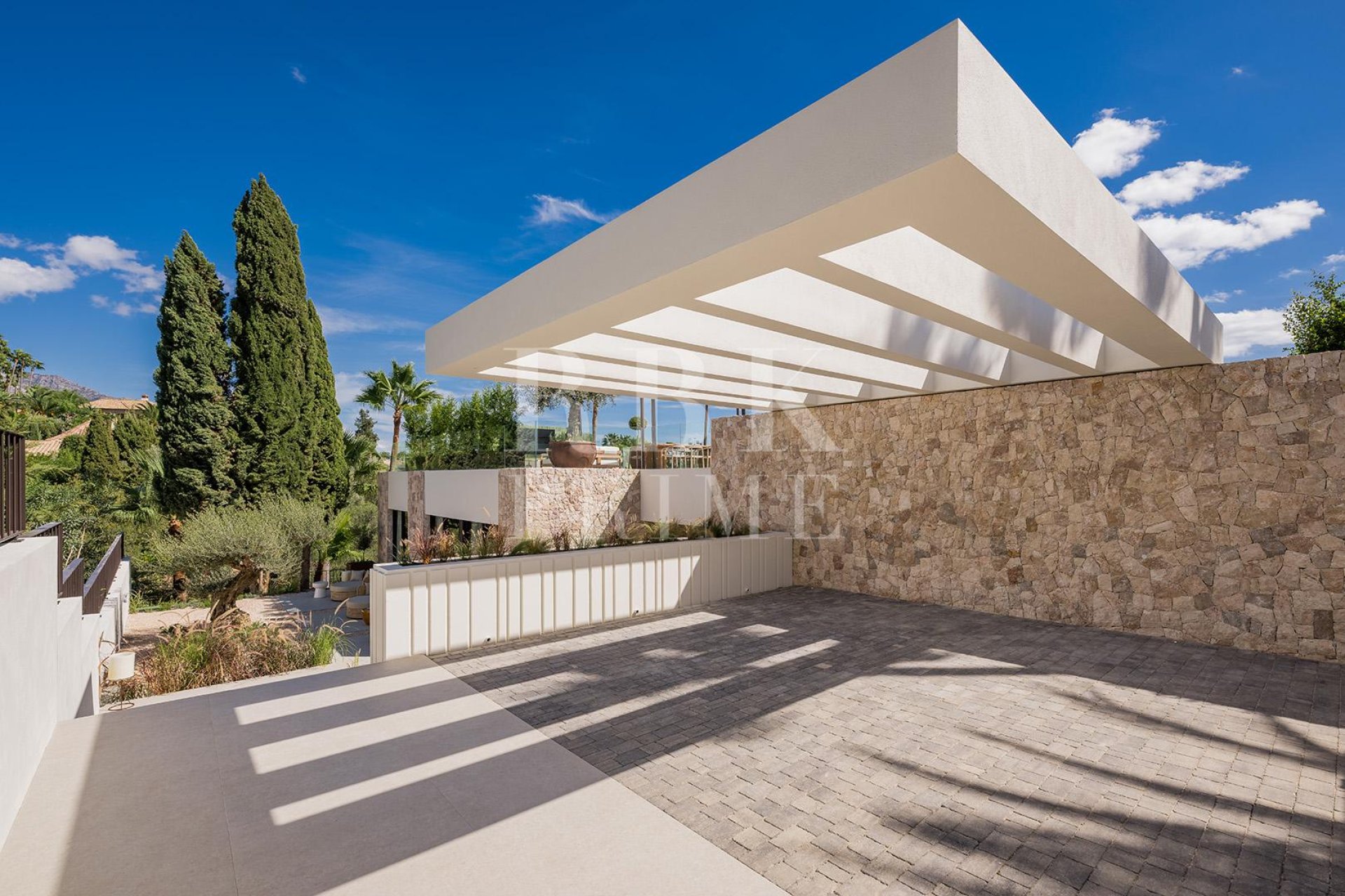 Gensalg - Villa -
Malaga - Nueva Andalucía