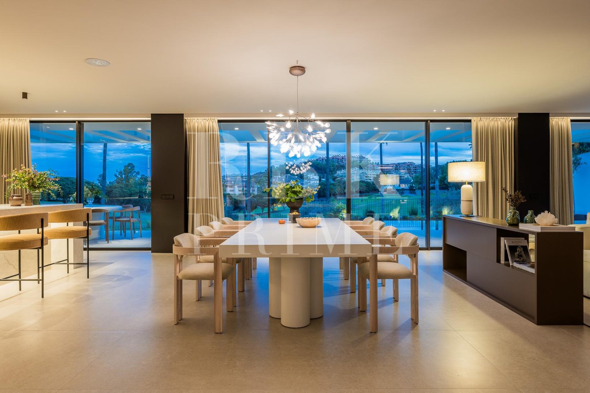 Gensalg - Villa -
Malaga - Nueva Andalucía