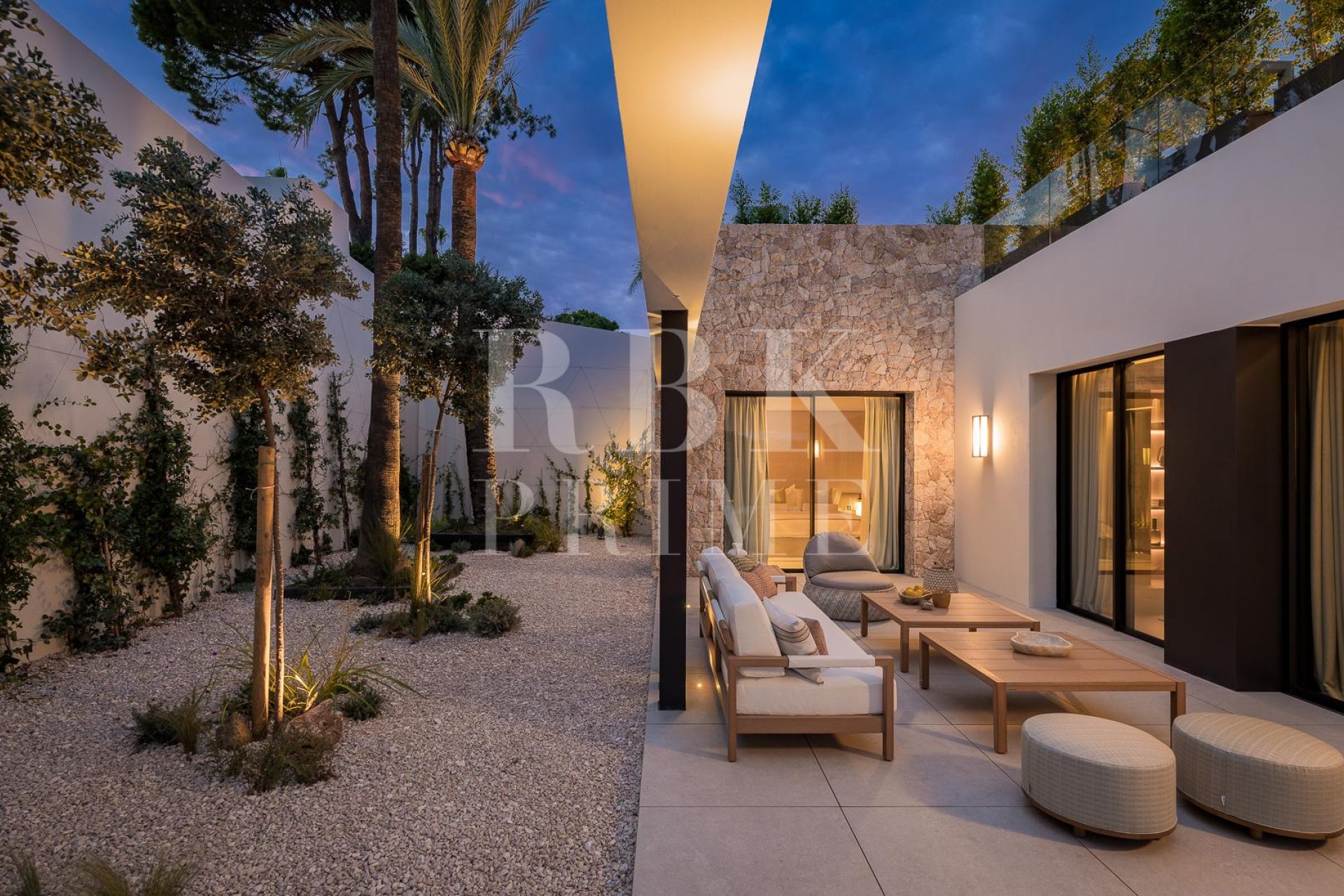 Gensalg - Villa -
Malaga - Nueva Andalucía