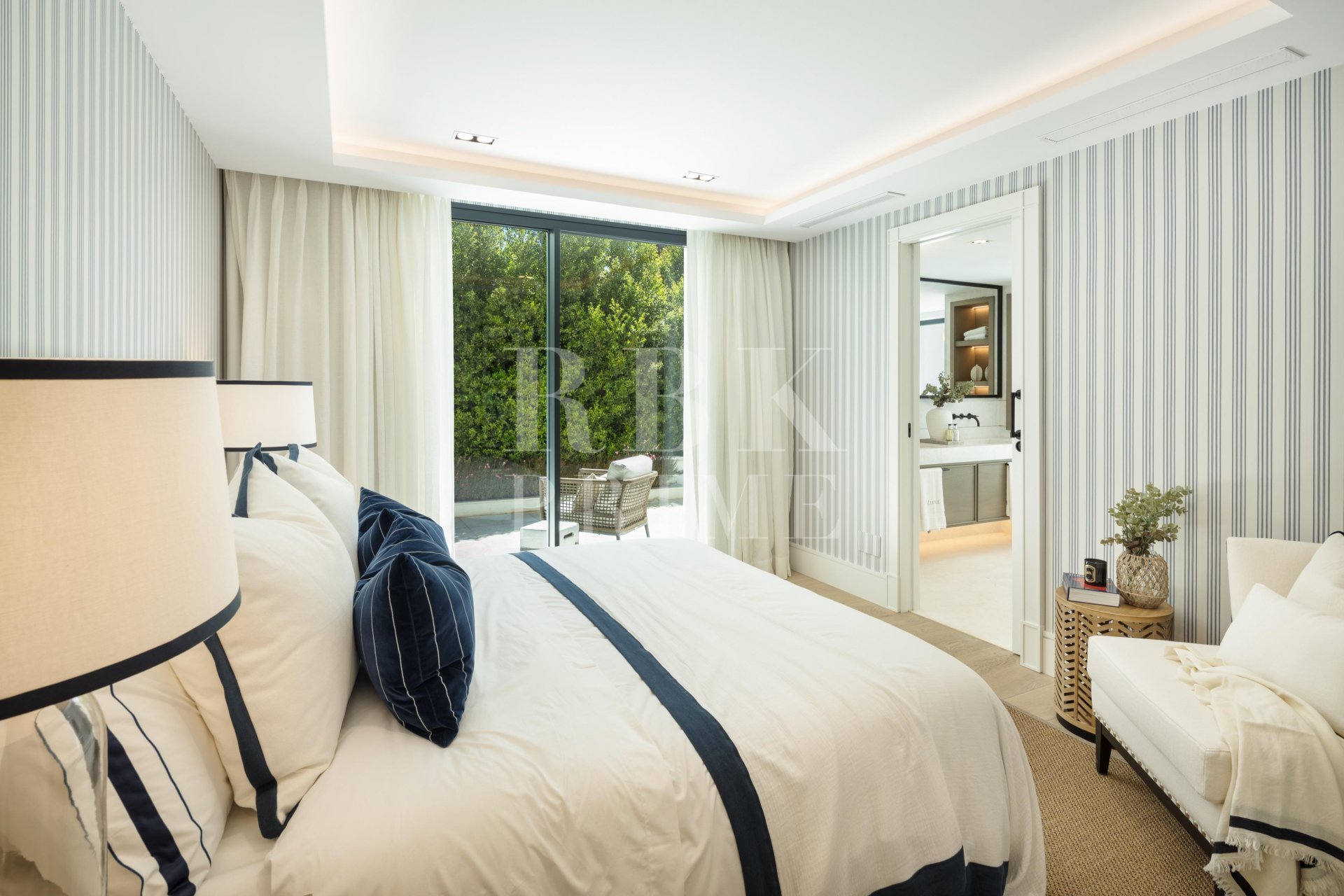 Gensalg - Villa -
Malaga - Nueva Andalucía