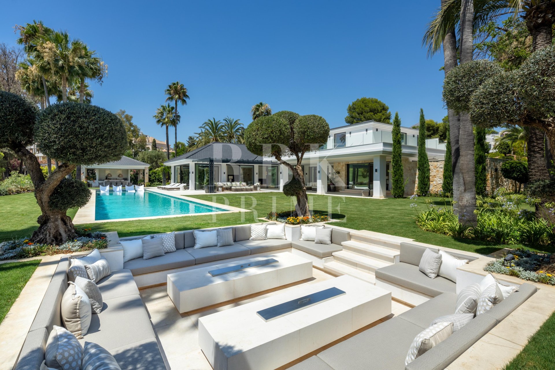 Gensalg - Villa -
Malaga - Nueva Andalucía