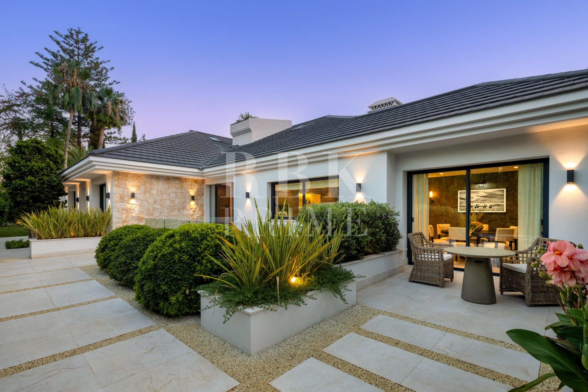 Gensalg - Villa -
Malaga - Nueva Andalucía