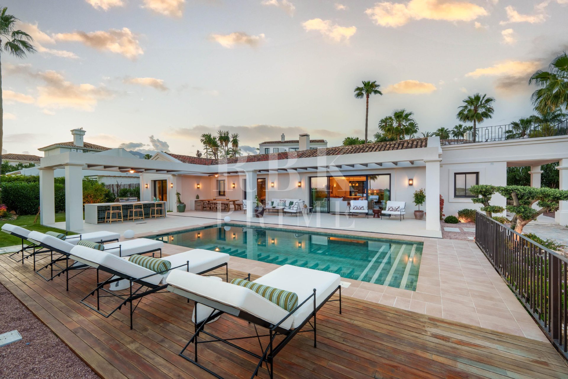 Gensalg - Villa -
Malaga - Nueva Andalucía