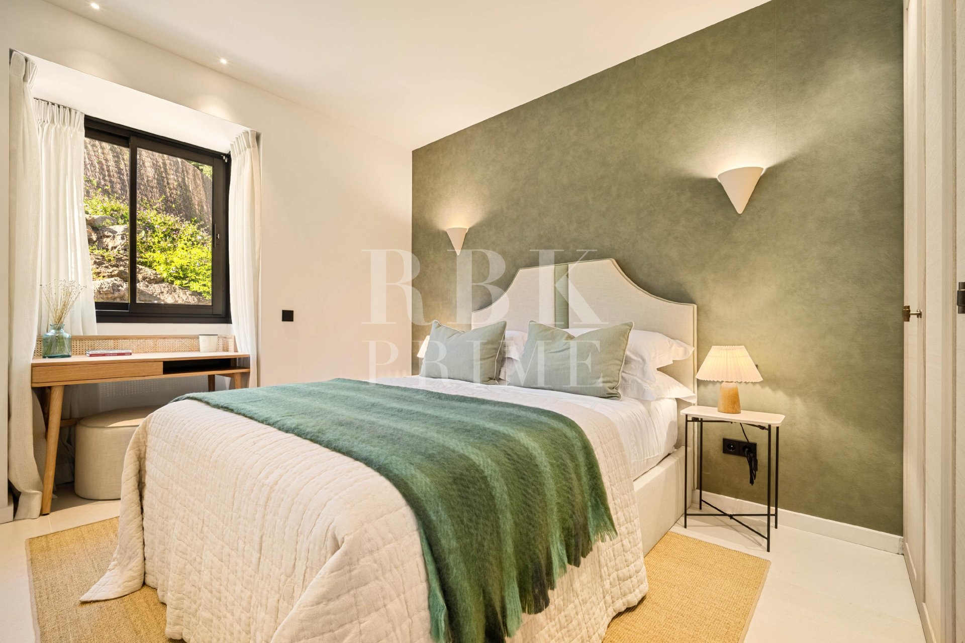 Gensalg - Villa -
Malaga - Nueva Andalucía