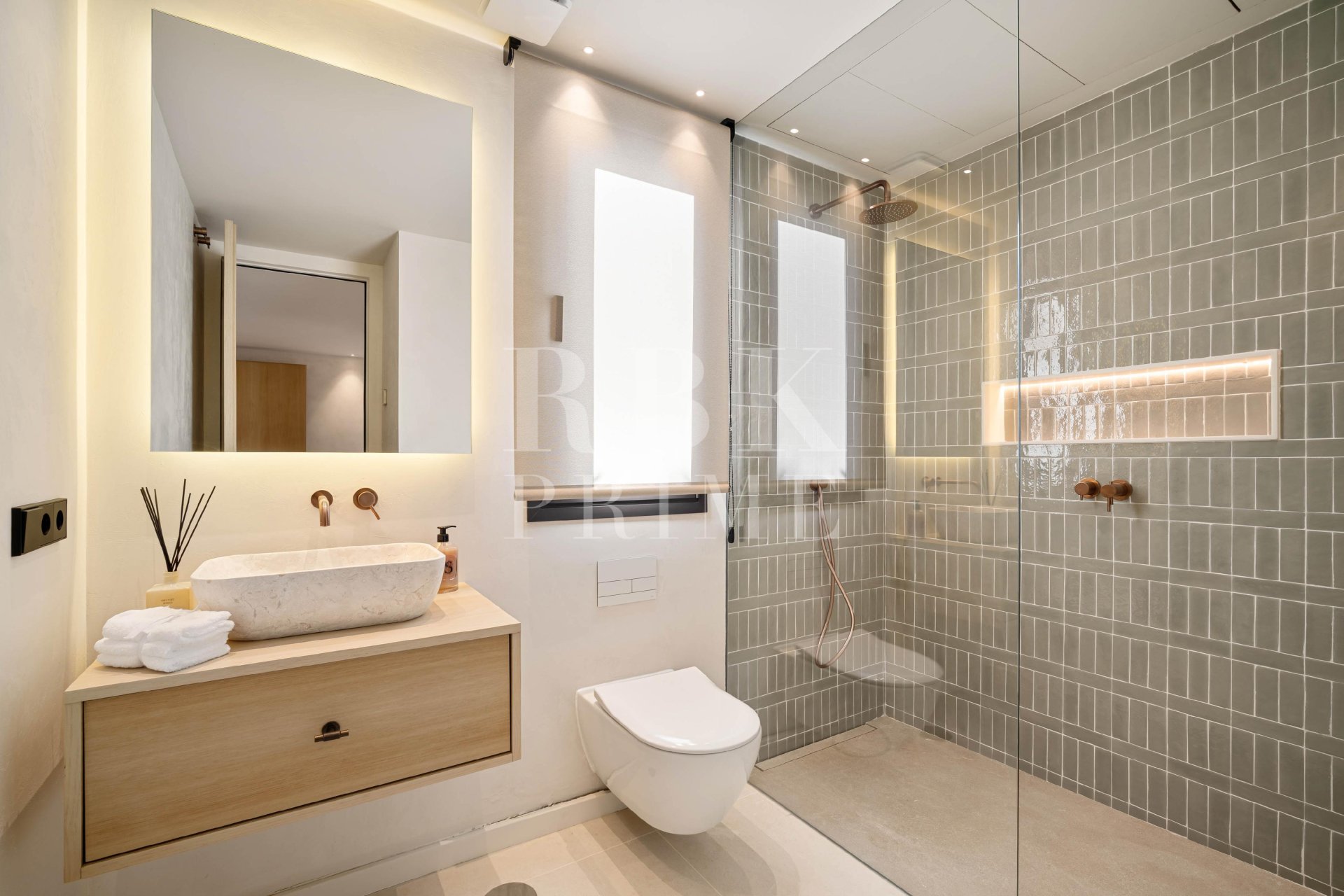 Gensalg - Villa -
Malaga - Nueva Andalucía