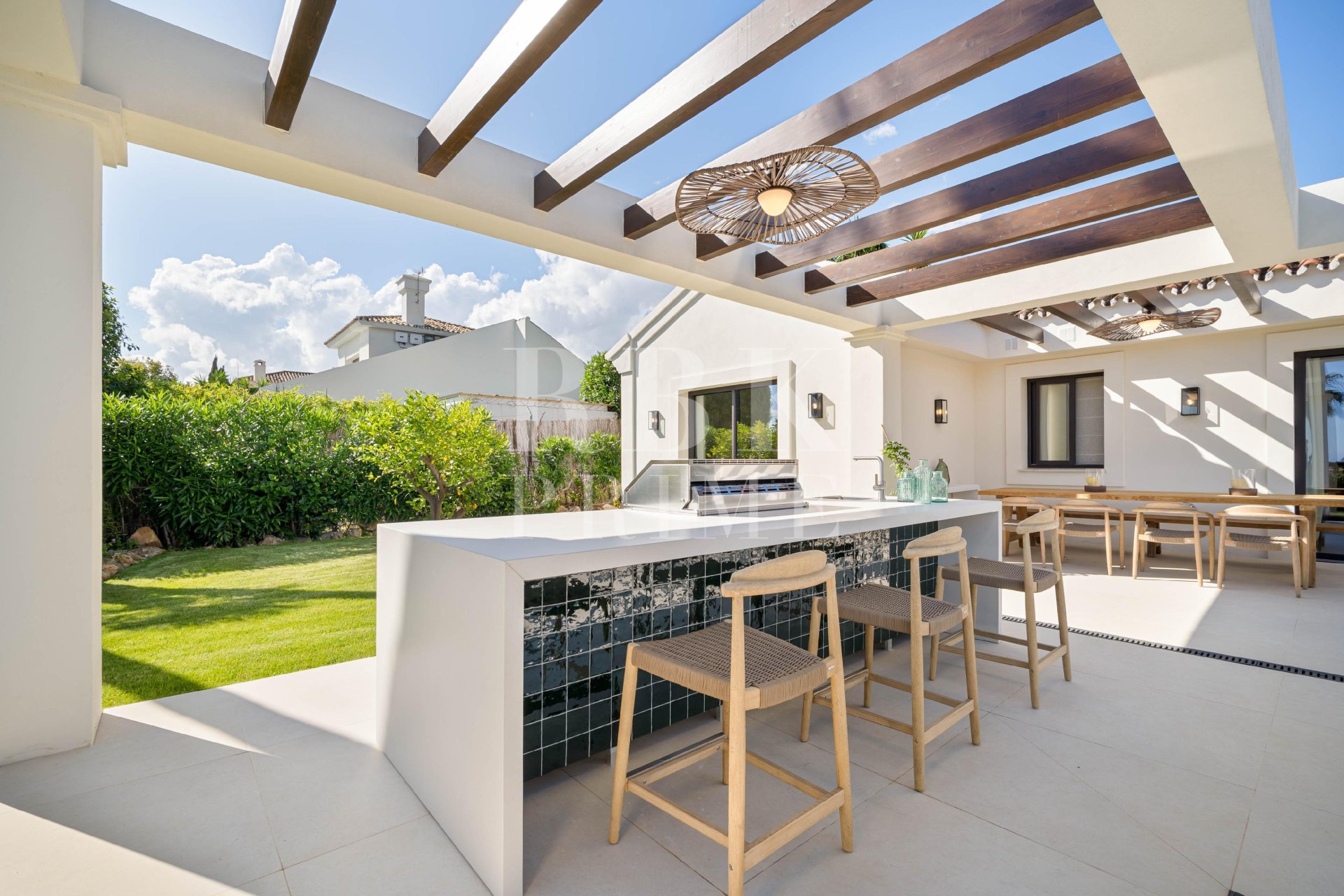 Gensalg - Villa -
Malaga - Nueva Andalucía