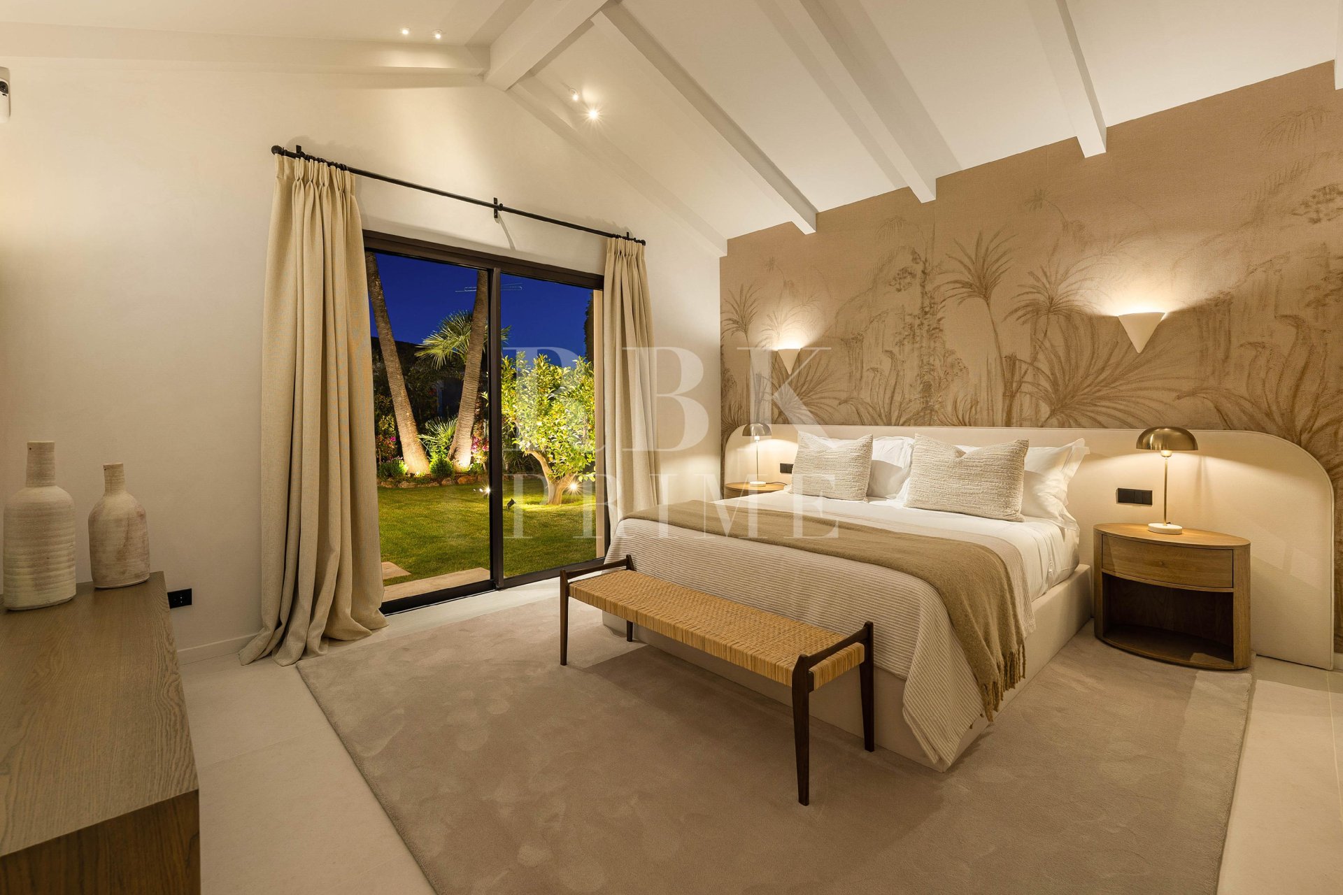 Gensalg - Villa -
Malaga - Nueva Andalucía