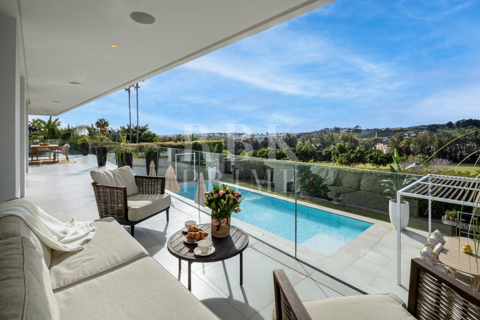 Gensalg - Villa -
Malaga - Nueva Andalucía