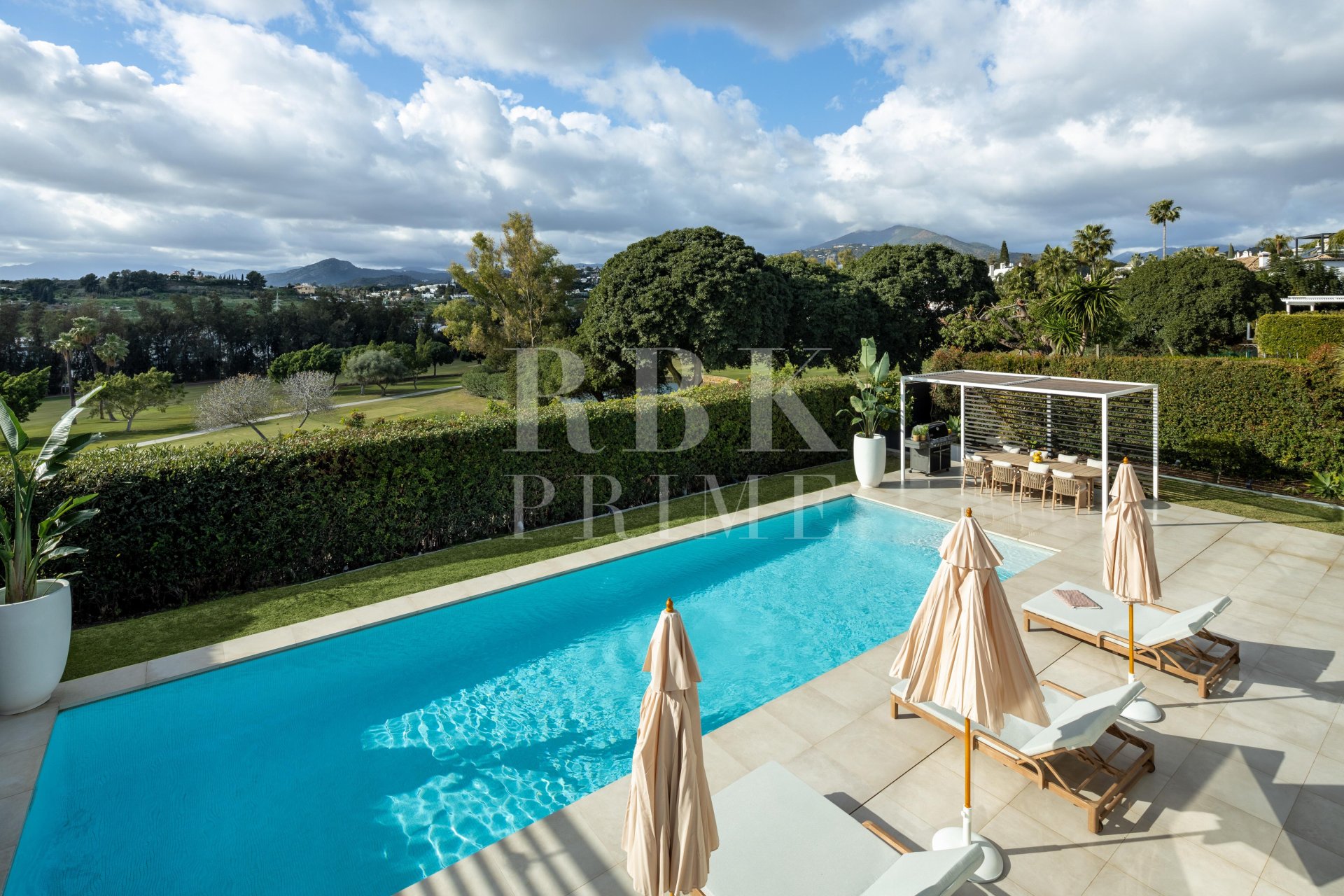 Gensalg - Villa -
Malaga - Nueva Andalucía