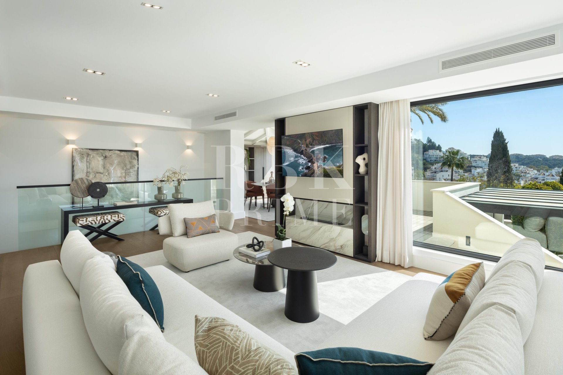Gensalg - Villa -
Malaga - Nueva Andalucía