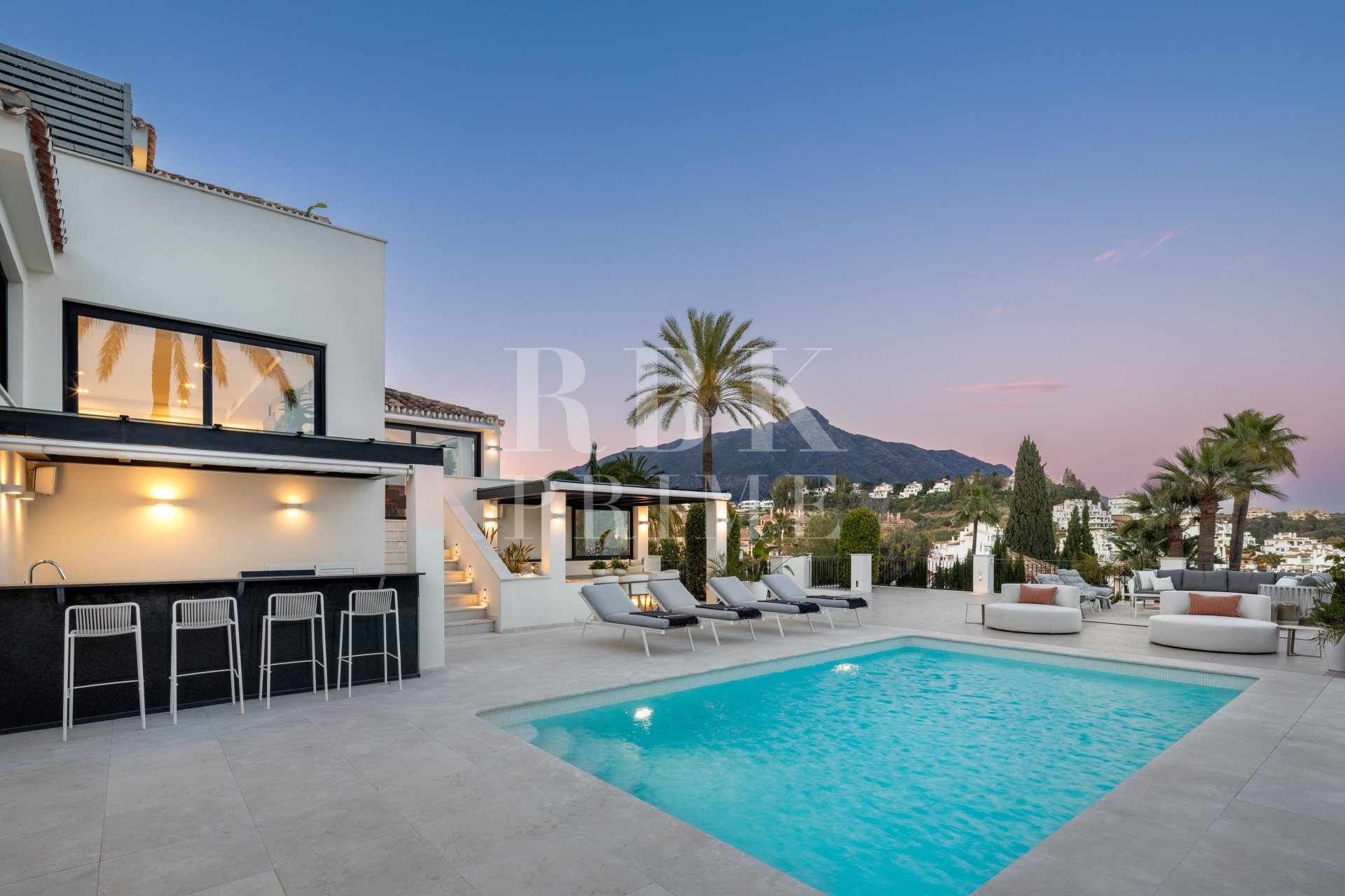 Gensalg - Villa -
Malaga - Nueva Andalucía